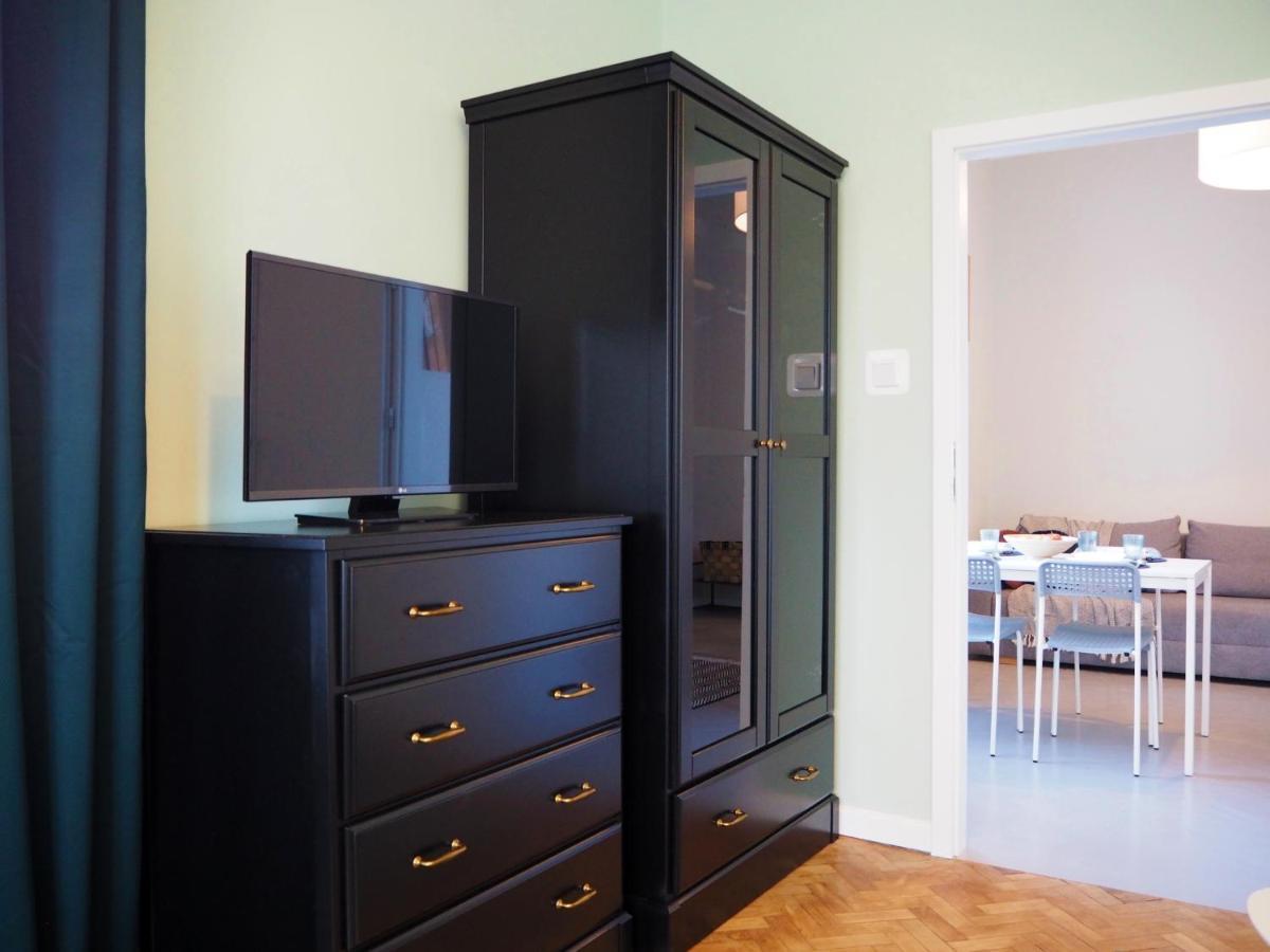 Wawelove Kossak Apt 1 Min To Royal Wawel Castle! Free Parking Apartment Krakow Exterior photo